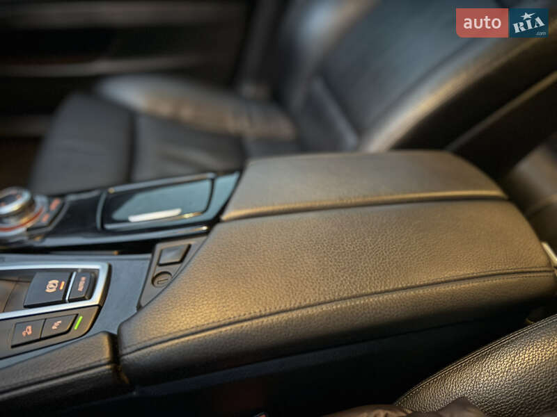 Седан BMW 5 Series 2011 в Хмельницком