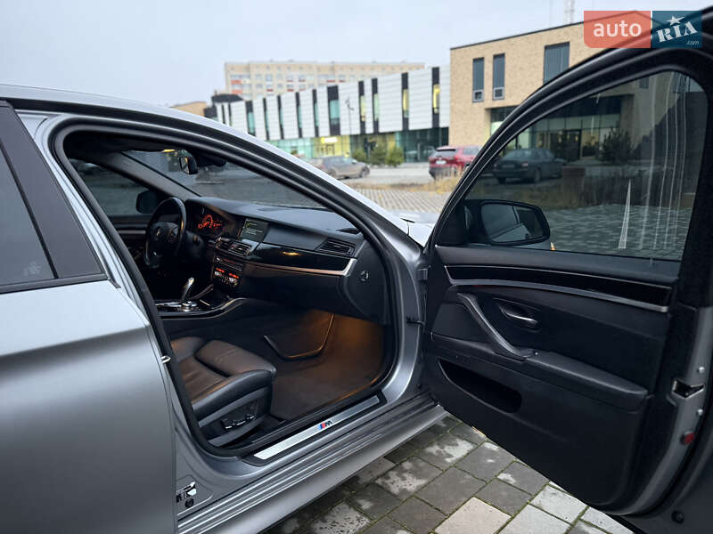 Седан BMW 5 Series 2011 в Хмельницком