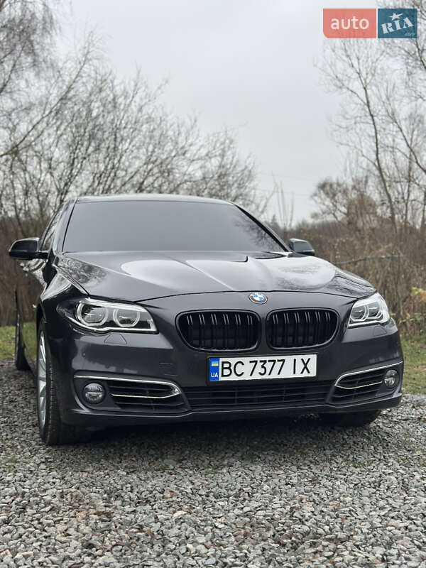 Седан BMW 5 Series 2014 в Львове