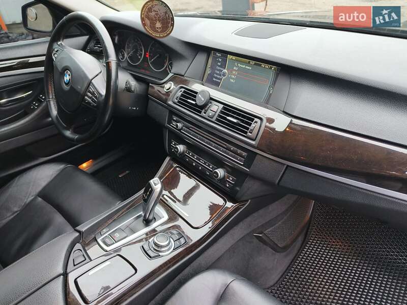 Седан BMW 5 Series 2010 в Миргороде фото 40 Седан BMW 5 Series 2010 в Миргороде
