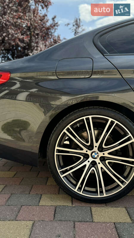 Седан BMW 5 Series 2017 в Мукачевому