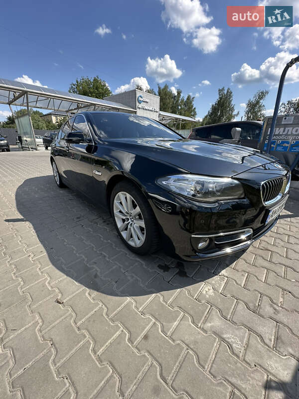 Седан BMW 5 Series 2015 в Житомирі фото 12 Седан BMW 5 Series 2015 в Житомирі