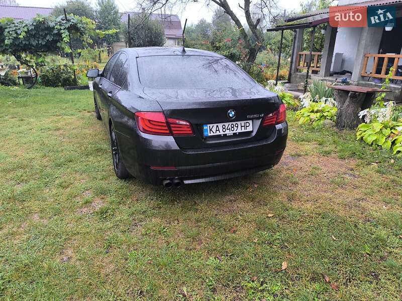 Седан BMW 5 Series 2010 в Киеве фото 6 Седан BMW 5 Series 2010 в Киеве