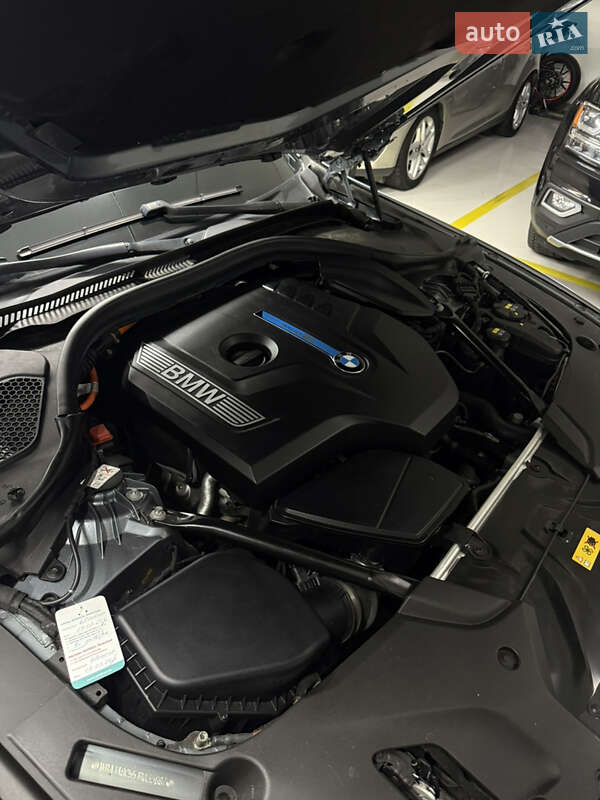 Седан BMW 5 Series 2017 в Киеве