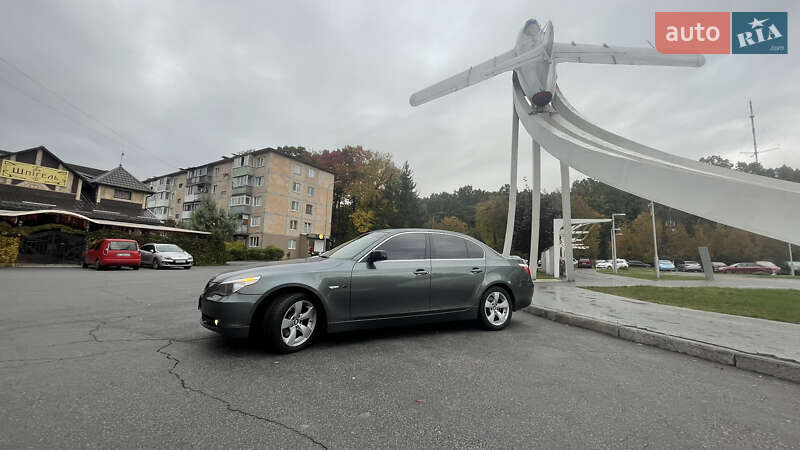 Седан BMW 5 Series 2003 в Виннице