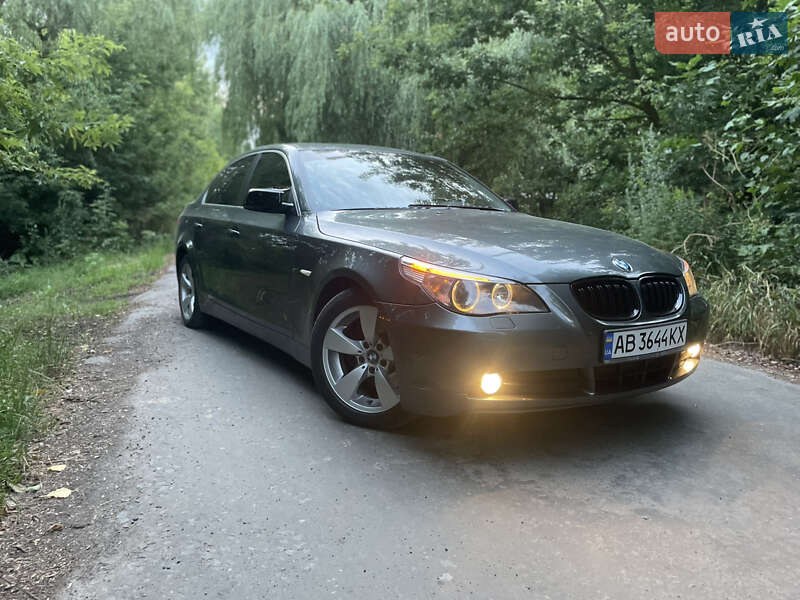 Седан BMW 5 Series 2003 в Виннице