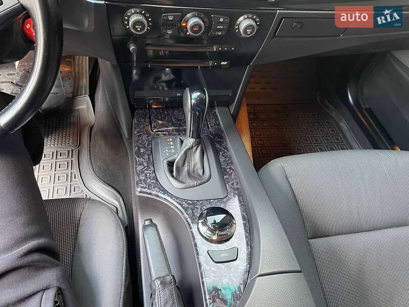 Седан BMW 5 Series 2005 в Житомире