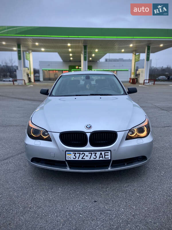 Седан BMW 5 Series 2003 в Запорожье