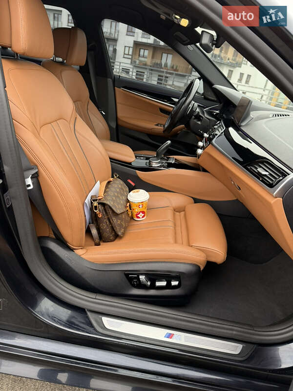 Седан BMW 5 Series 2019 в Киеве фото 24 Седан BMW 5 Series 2019 в Киеве