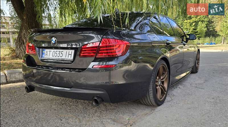 Седан BMW 5 Series 2013 в Львові