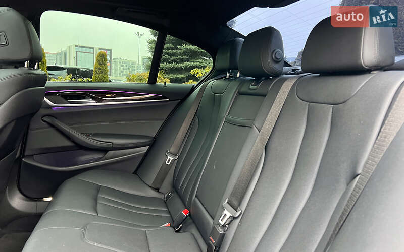 Седан BMW 5 Series 2018 в Львове фото 24 Седан BMW 5 Series 2018 в Львове