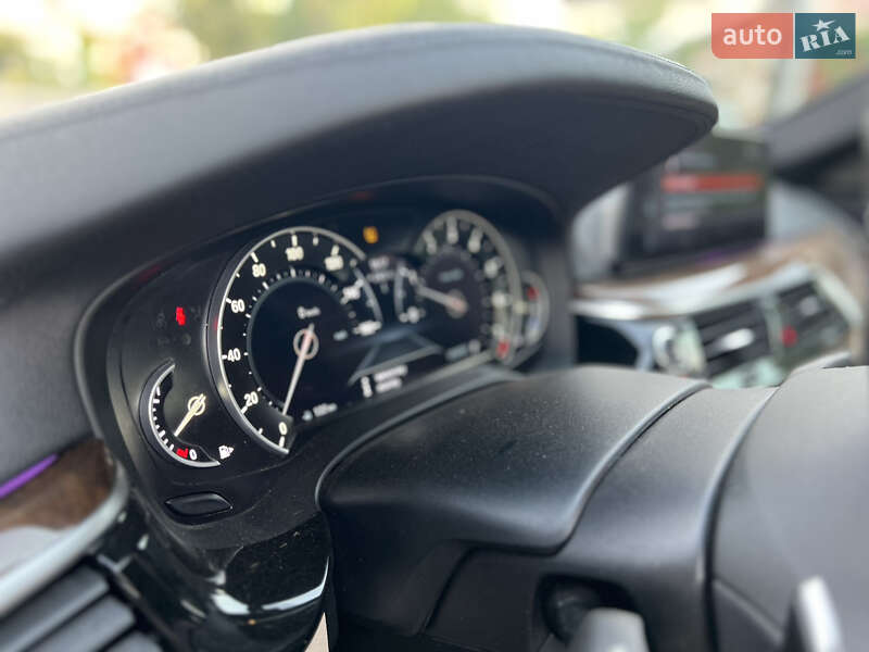 Седан BMW 5 Series 2017 в Одессе