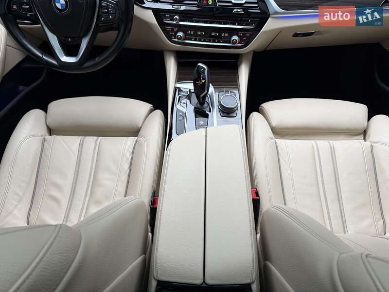 Седан BMW 5 Series 2017 в Тернополі фото 23 Седан BMW 5 Series 2017 в Тернополі