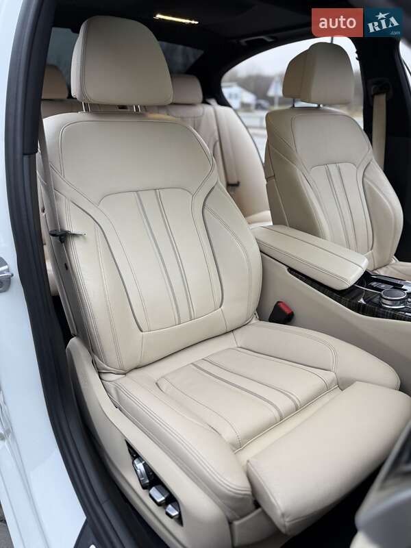 Седан BMW 5 Series 2017 в Тернополі фото 28 Седан BMW 5 Series 2017 в Тернополі