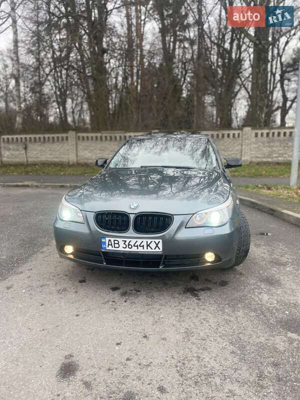 Седан BMW 5 Series 2003 в Виннице