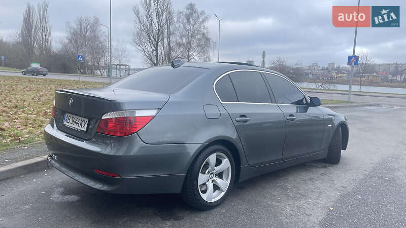 Седан BMW 5 Series 2003 в Виннице
