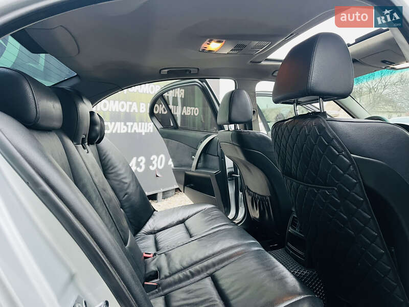 Седан BMW 5 Series 2004 в Харкові