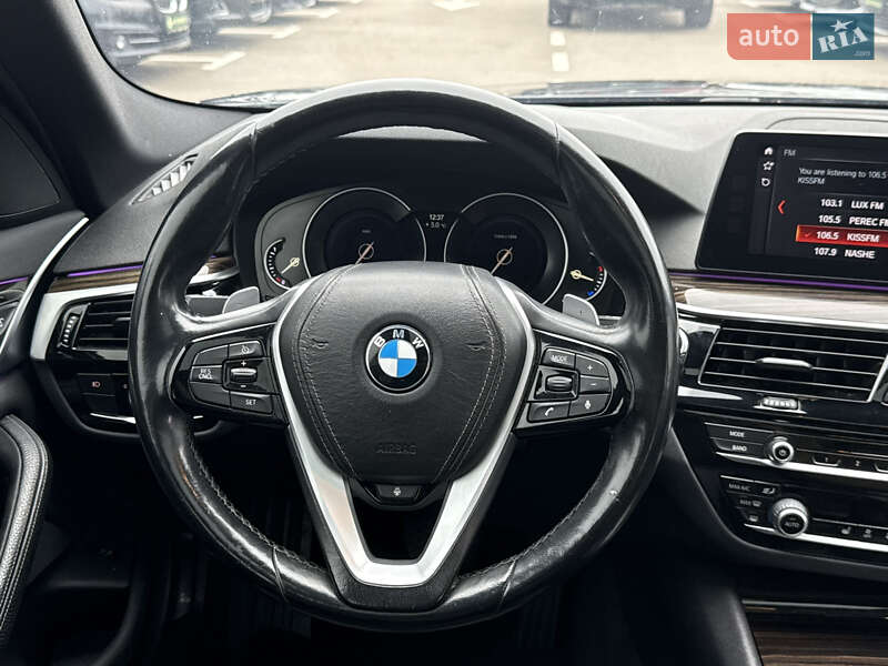 Седан BMW 5 Series 2017 в Киеве