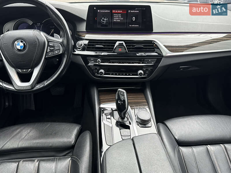 Седан BMW 5 Series 2017 в Киеве