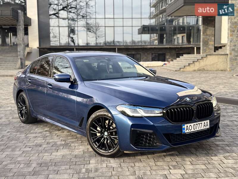Седан BMW 5 Series 2021 в Мукачево