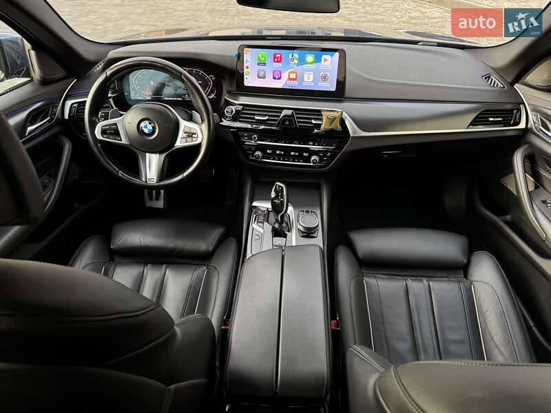 Седан BMW 5 Series 2021 в Мукачево