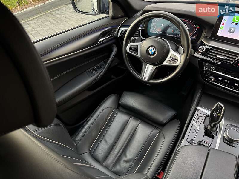 Седан BMW 5 Series 2021 в Мукачево