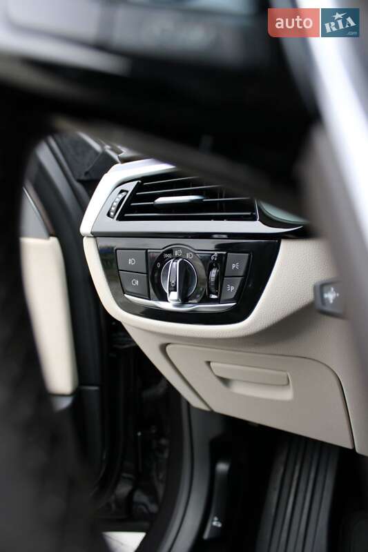 Седан BMW 5 Series 2016 в Черкасах фото 22 Седан BMW 5 Series 2016 в Черкасах
