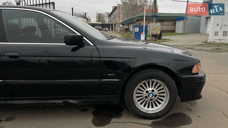 Седан BMW 5 Series 1998 в Николаеве