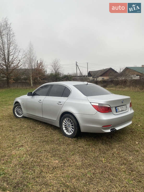 BMW 5 Series 2004 BMW 5 Series 2004