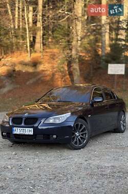 Седан BMW 5 Series 2004 в Косові