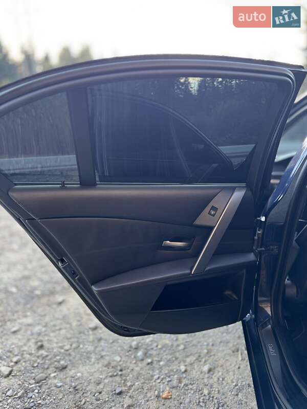 Седан BMW 5 Series 2004 в Косові фото 49 Седан BMW 5 Series 2004 в Косові