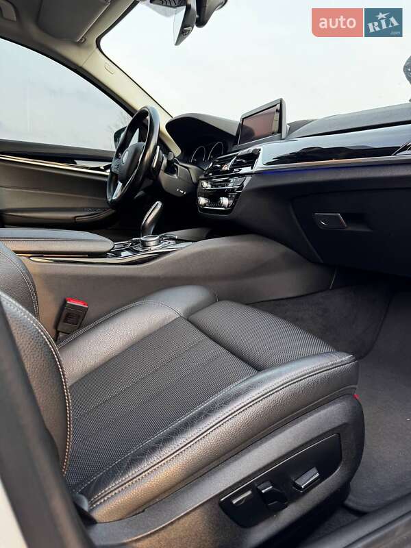 Седан BMW 5 Series 2018 в Полтаве