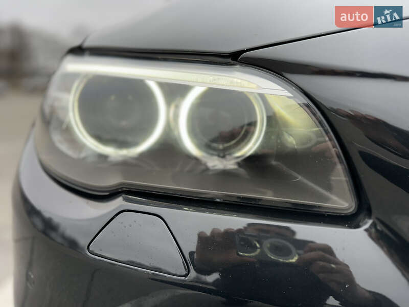 Седан BMW 5 Series 2015 в Дніпрі