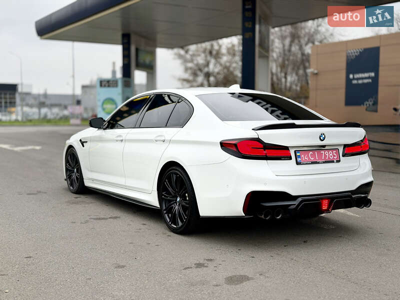 Седан BMW 5 Series 2020 в Дніпрі