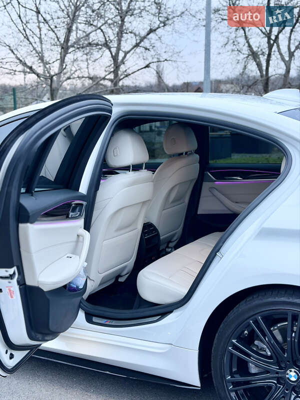 Седан BMW 5 Series 2020 в Дніпрі