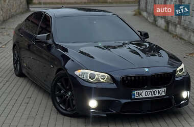 Седан BMW 5 Series 2010 в Рівному