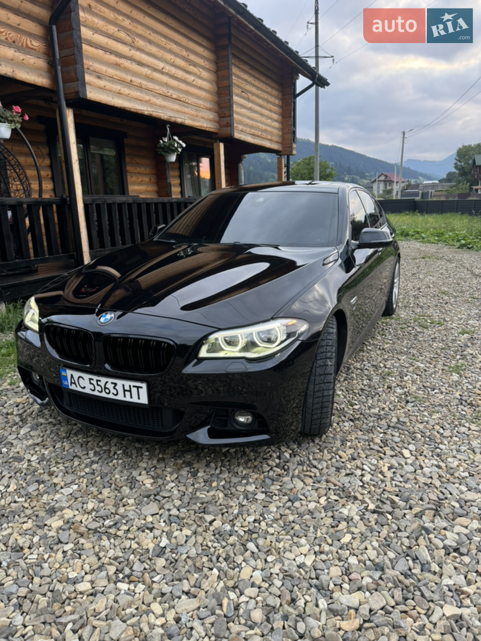 2017 BMW 5er - мініатюра 31