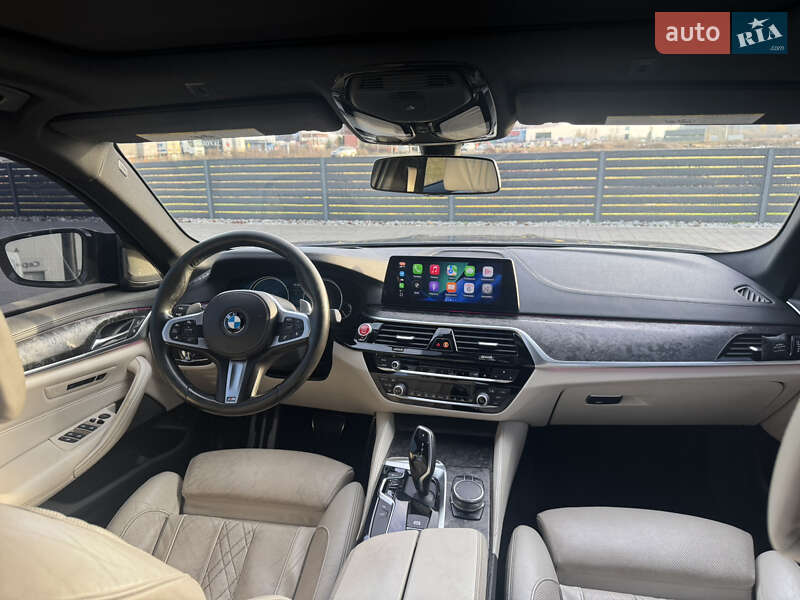 Седан BMW 5 Series 2017 в Мукачево