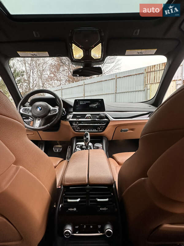 Седан BMW 5 Series 2017 в Броварах