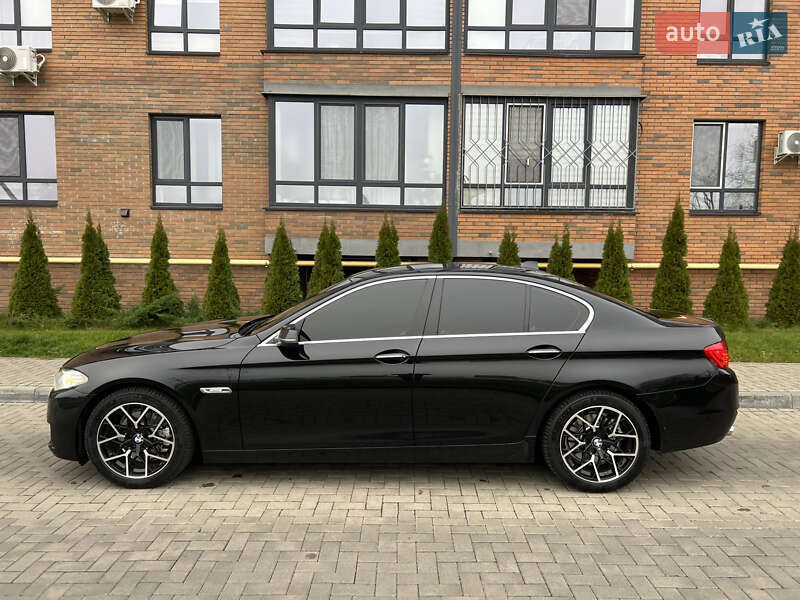 Седан BMW 5 Series 2013 в Гайсине