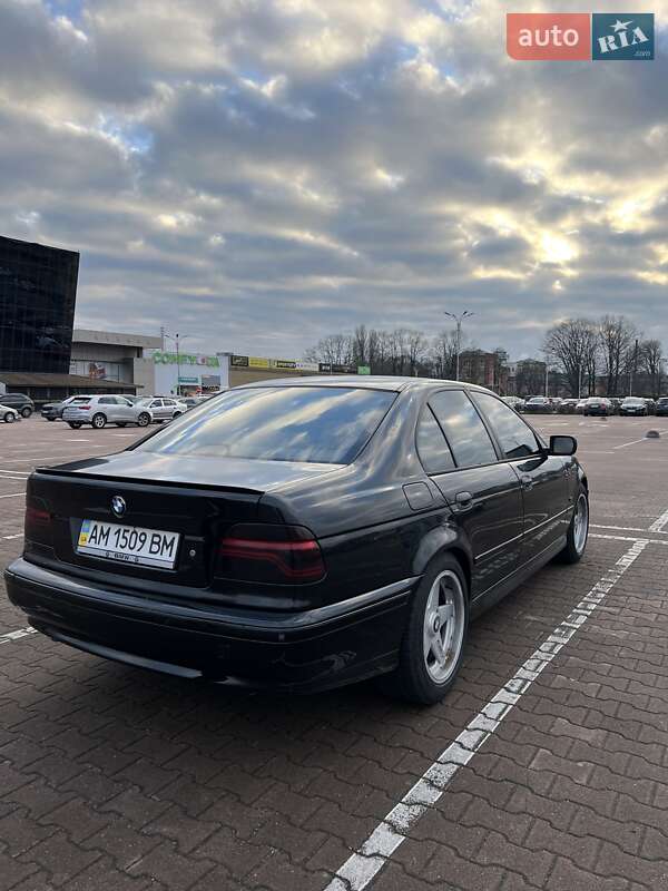 Седан BMW 5 Series 1999 в Житомире