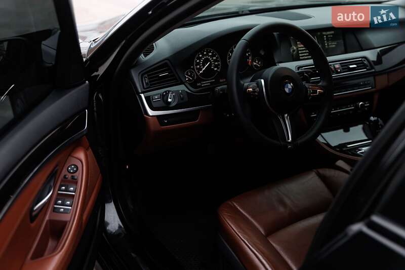 Седан BMW 5 Series 2012 в Буче фото 31 Седан BMW 5 Series 2012 в Буче