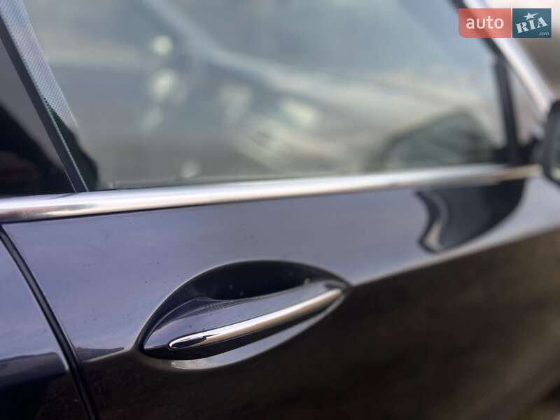 Седан BMW 5 Series 2015 в Шептицькому