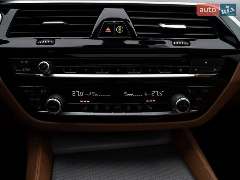 Седан BMW 5 Series 2017 в Одессе