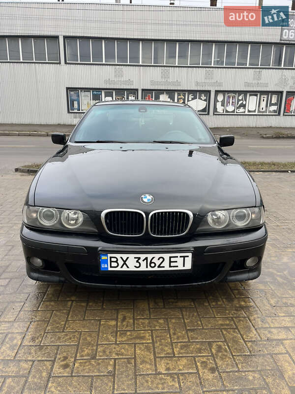 BMW 5 Series 2002 BMW 5 Series 2002