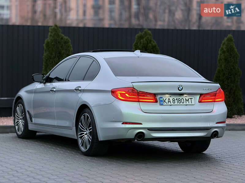 Седан BMW 5 Series 2017 в Днепре