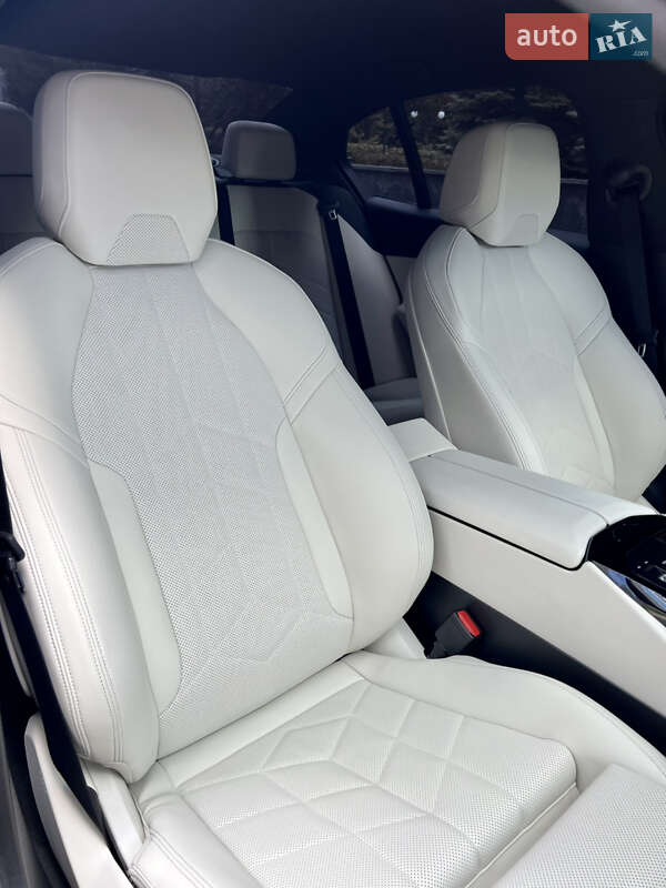 Седан BMW 5 Series 2023 в Киеве фото 5 Седан BMW 5 Series 2023 в Киеве