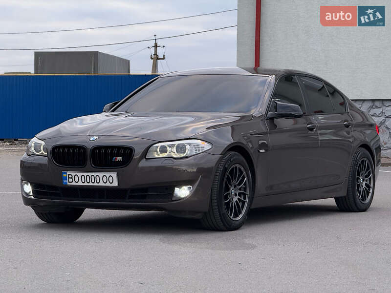Седан BMW 5 Series 2012 в Тернополе