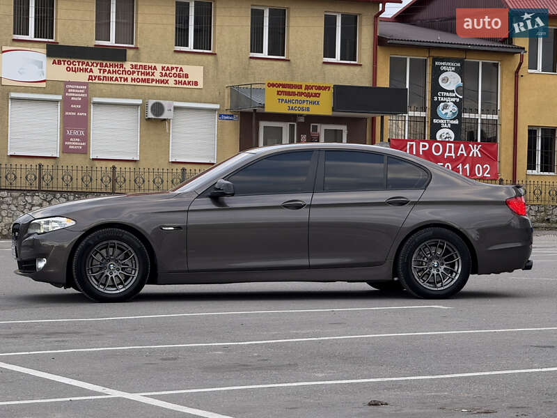 Седан BMW 5 Series 2012 в Тернополе