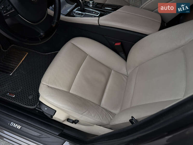 Седан BMW 5 Series 2012 в Тернополе